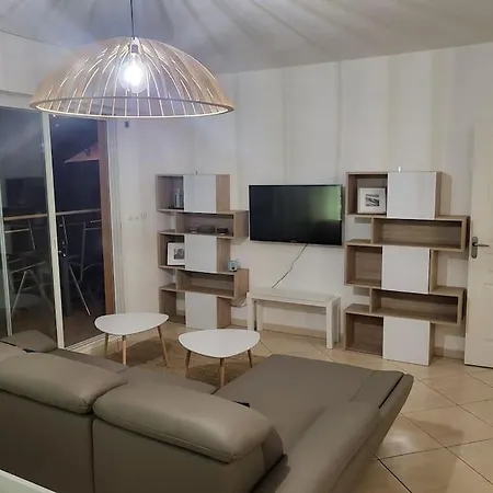 Magnifique En Centre-ville Av Parking * Cavalaire-sur-Mer